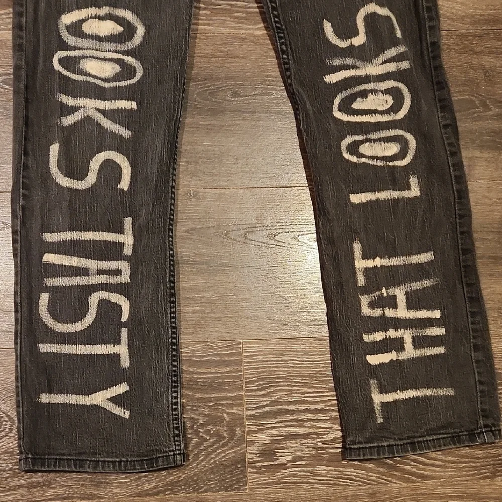 ❤️ LEVI'S GRAFFITI 569 LOOSE STRAIGHT JEANS - HOZIER 